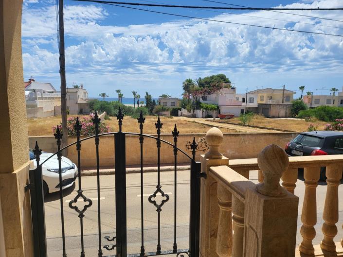 Image No.26-4 Bed Villa for sale