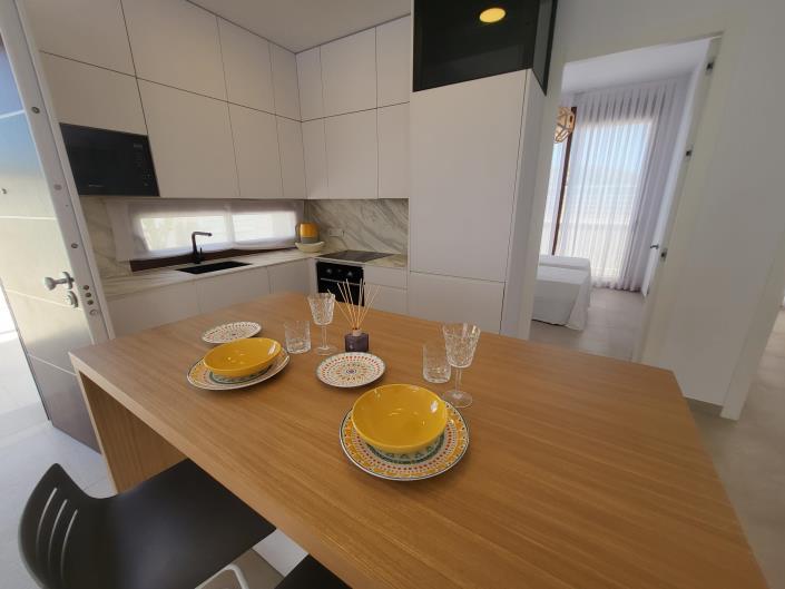 Image No.14-3 Bed Villa / Detached for sale