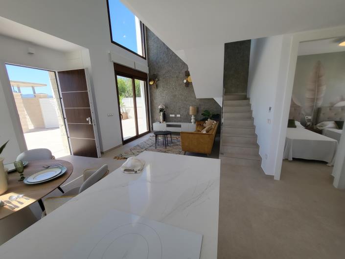 Image No.6-3 Bed Villa / Detached for sale