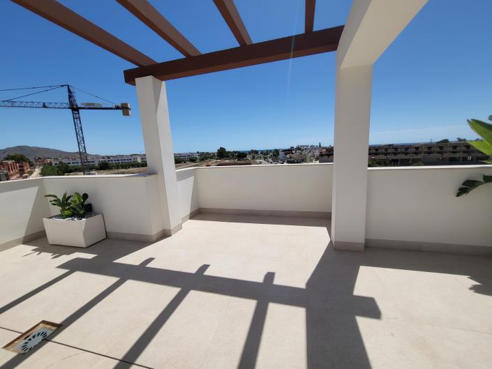 Image No.26-3 Bed Villa / Detached for sale