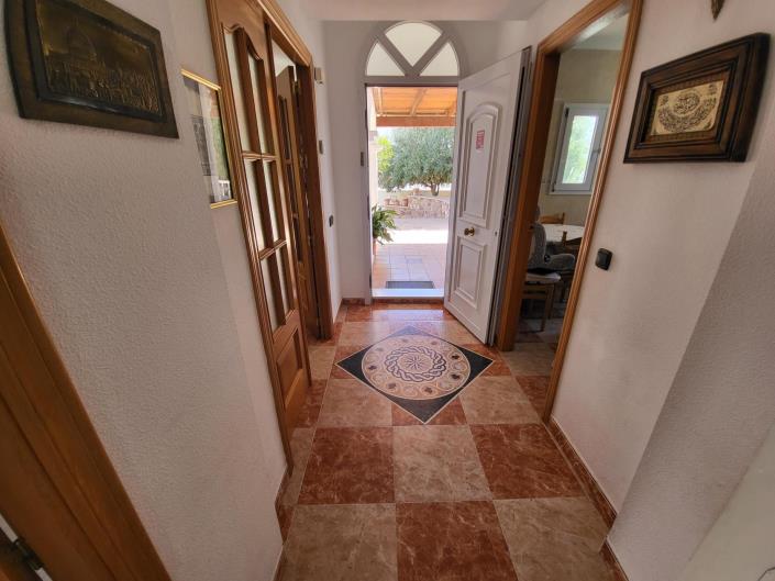 Image No.6-6 Bed Villa / Detached for sale