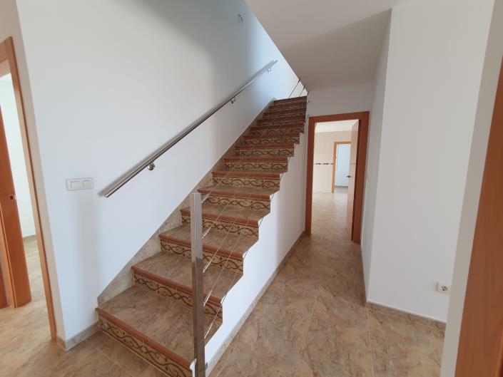 Image No.21-5 Bed Villa / Detached for sale