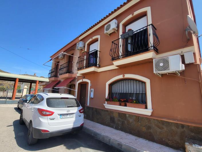 Image No.26-5 Bed House for sale