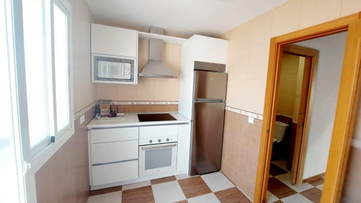Image No.8-3 Bed House for sale