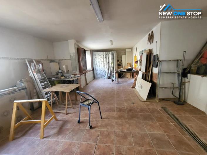 Image No.45-4 Bed Villa / Detached for sale