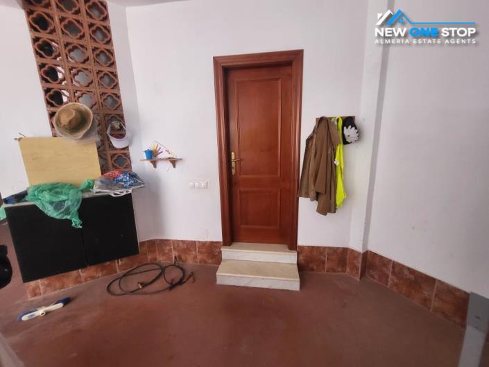 Image No.43-4 Bed Villa / Detached for sale