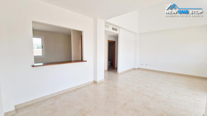 Image No.10-3 Bed Villa / Detached for sale