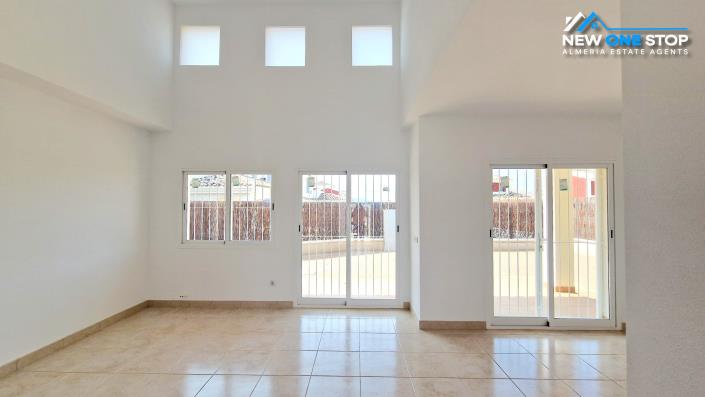 Image No.6-3 Bed Villa / Detached for sale