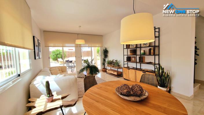 Image No.4-4 Bed Villa / Detached for sale