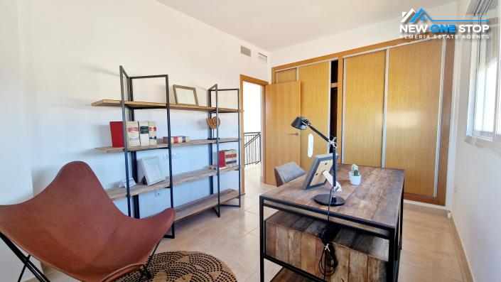 Image No.22-4 Bed Villa / Detached for sale