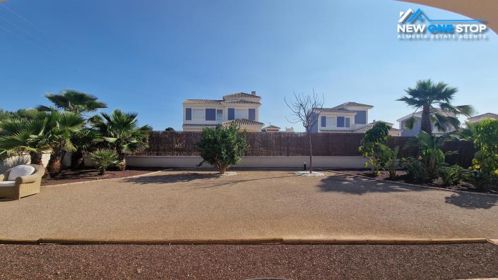 Image No.10-4 Bed Villa / Detached for sale