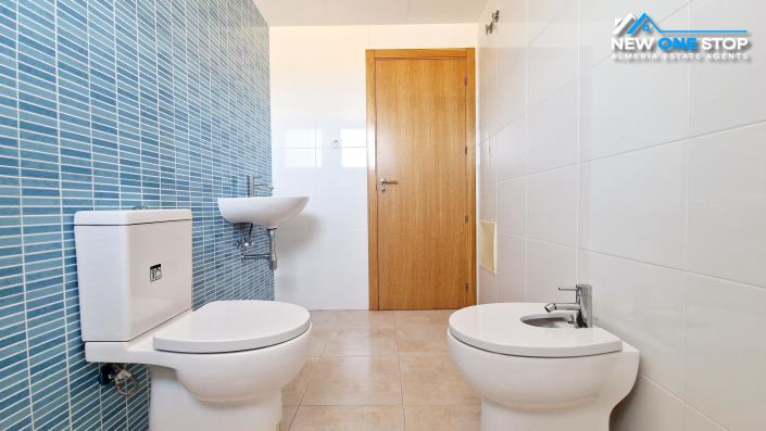 Image No.18-4 Bed Villa / Detached for sale