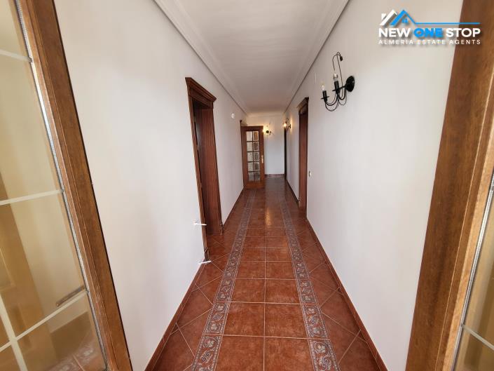 Image No.45-Villa de 9 chambres à vendre à Barriada de Cela