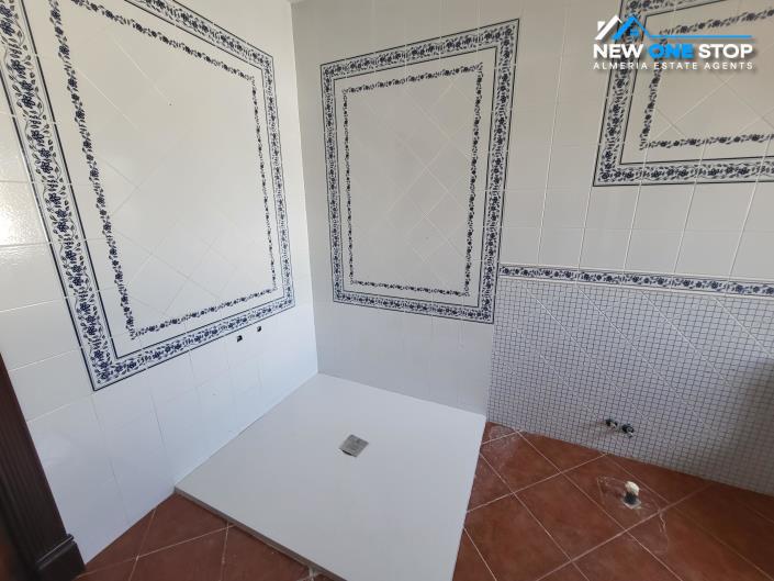 Image No.36-Villa de 9 chambres à vendre à Barriada de Cela