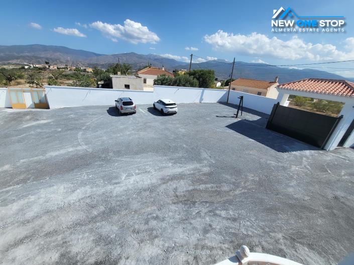 Image No.4-Villa de 9 chambres à vendre à Barriada de Cela