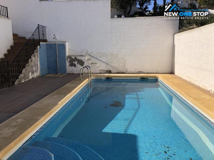 Image No.4-4 Bed Villa for sale