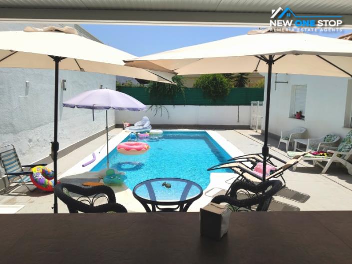 Image No.4-Villa de 3 chambres à vendre à Los Gallardos