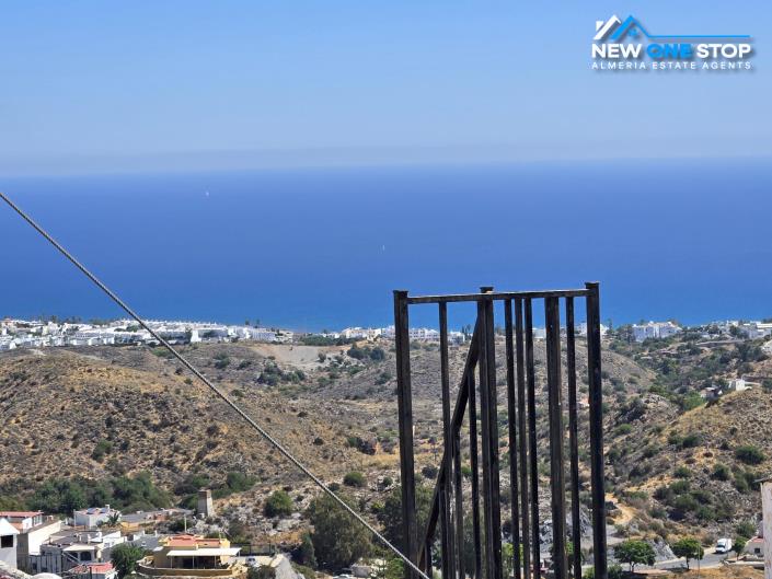 Image No.17-3 Bed Apartment for sale