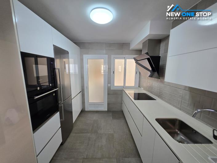 Image No.7-3 Bed Apartment for sale