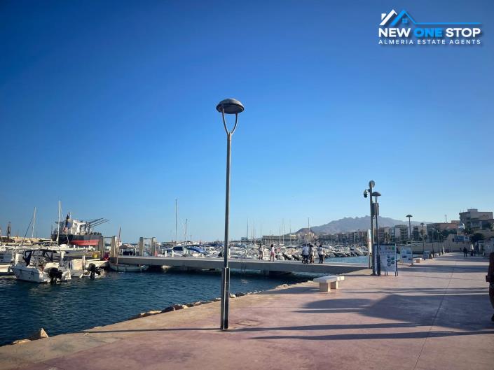 Image No.18-3 Bed Apartment for sale