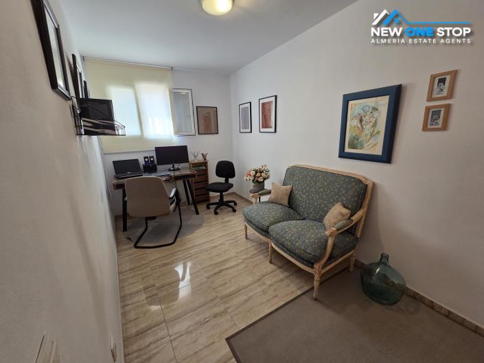 Image No.20-3 Bed Apartment for sale