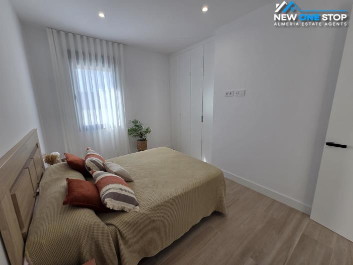 Image No.31-3 Bed Villa / Detached for sale