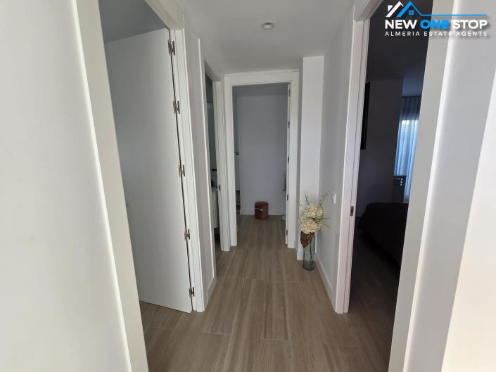 Image No.20-3 Bed Villa / Detached for sale