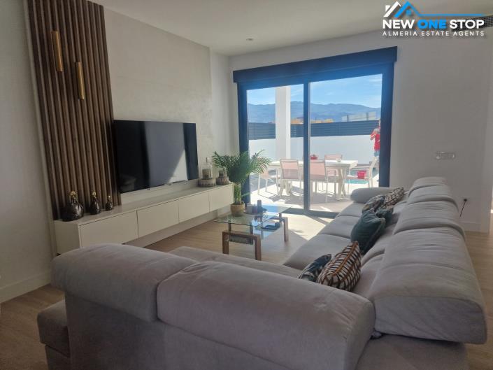 Image No.13-3 Bed Villa / Detached for sale