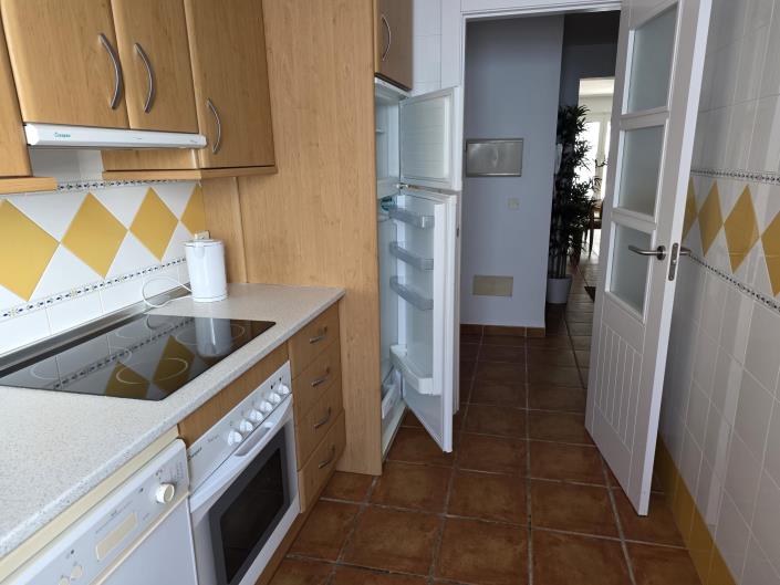 Image No.24-1 Bed Apartment for sale