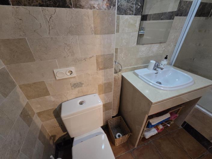 Image No.21-1 Bed Apartment for sale