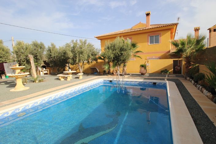 Image No.2-Villa de 3 chambres à vendre à Puerto Lumbreras