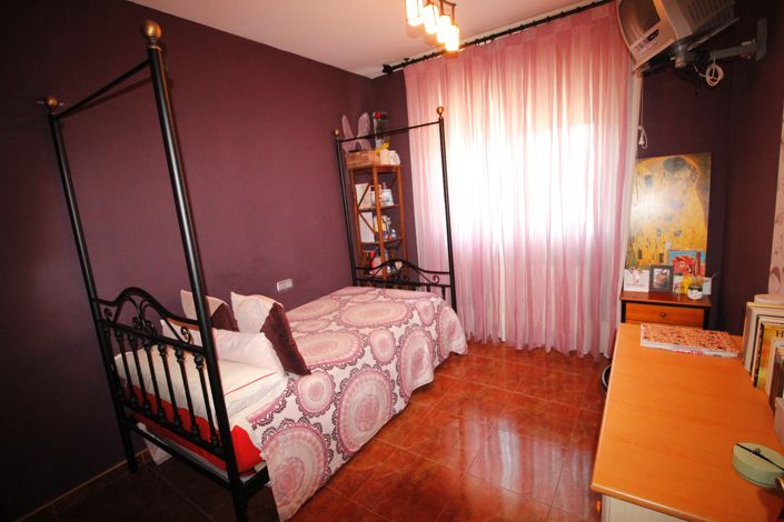 Image No.18-4 Bed Villa for sale