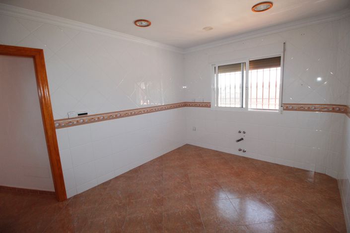 Image No.12-5 Bed Villa for sale