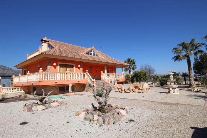 Image No.2-5 Bed Villa for sale