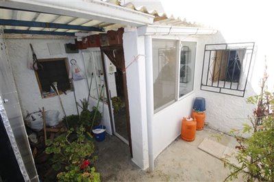 c453tbsyvp2069-th2017