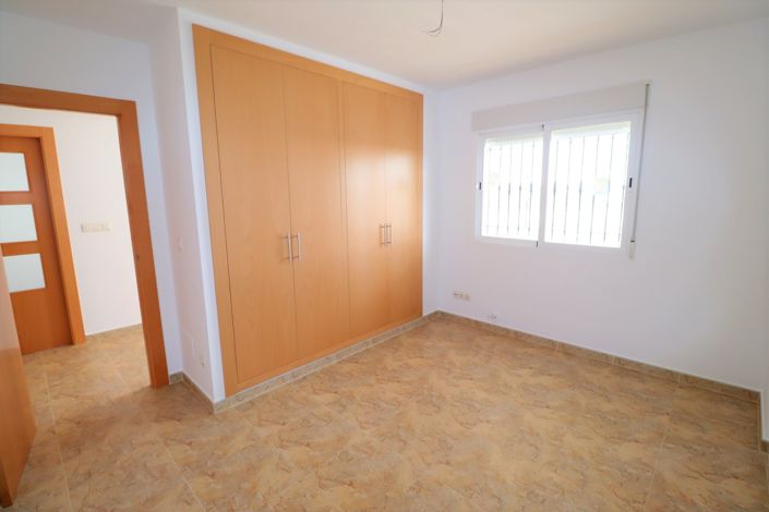 Image No.17-Villa de 5 chambres à vendre à Puerto Lumbreras