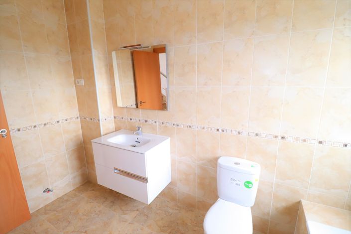 Image No.21-Villa de 5 chambres à vendre à Puerto Lumbreras