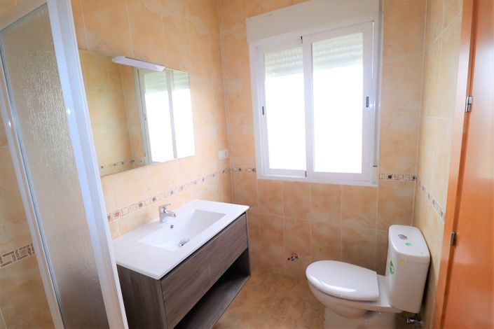 Image No.27-Villa de 5 chambres à vendre à Puerto Lumbreras