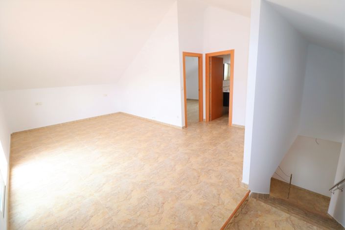 Image No.30-Villa de 5 chambres à vendre à Puerto Lumbreras