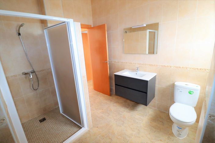 Image No.37-Villa de 5 chambres à vendre à Puerto Lumbreras