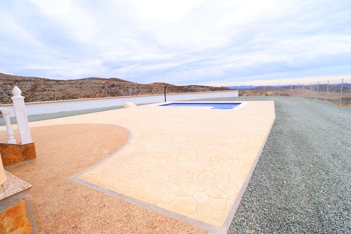 Image No.4-Villa de 5 chambres à vendre à Puerto Lumbreras