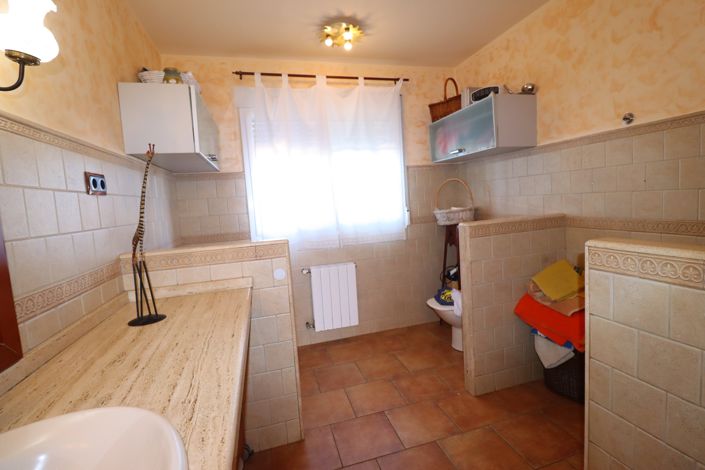 Image No.18-5 Bed Villa for sale