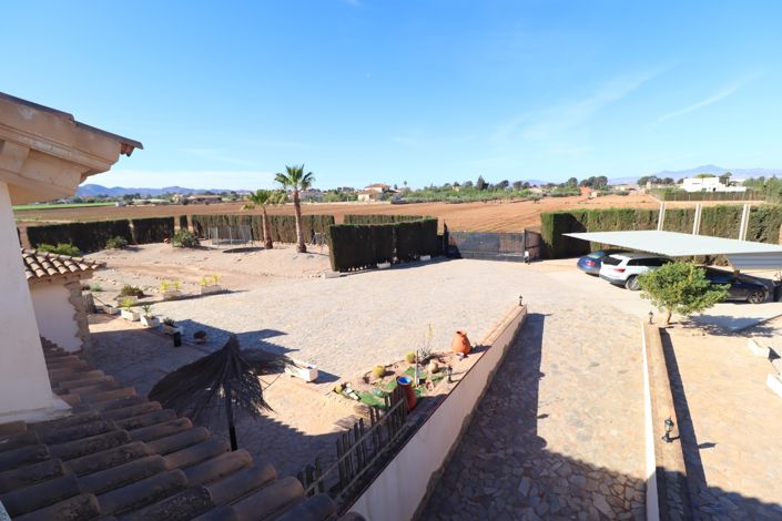 Image No.3-5 Bed Villa for sale