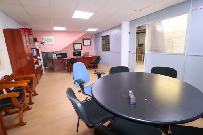 Image No.38-5 Bed Villa for sale