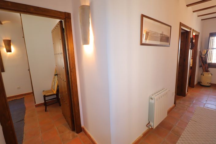 Image No.34-2 Bed Cortijo for sale