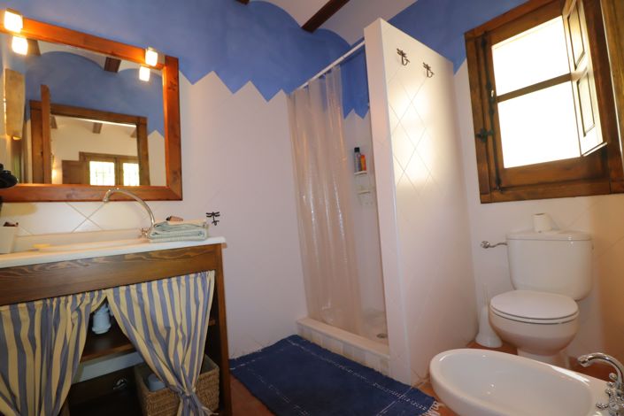 Image No.39-2 Bed Cortijo for sale