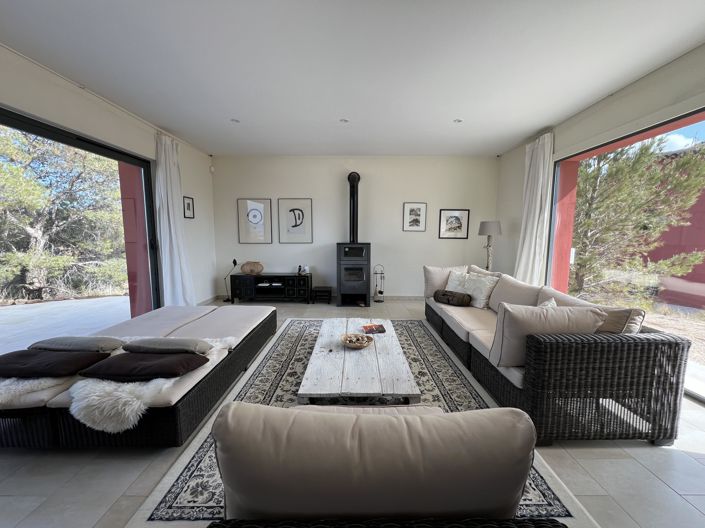 Image No.17-3 Bed Villa for sale