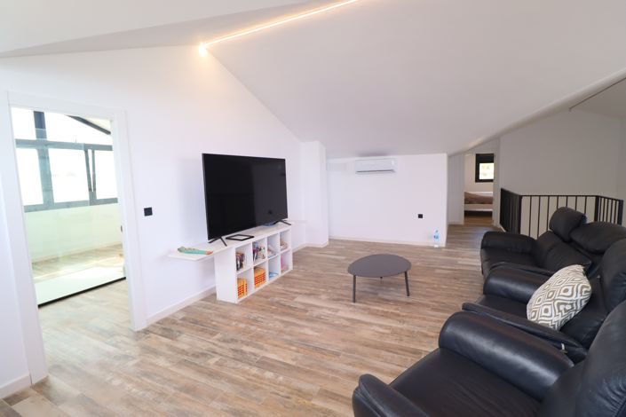 Image No.28-Villa de 7 chambres à vendre à Puerto Lumbreras