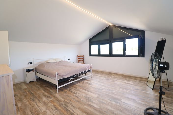 Image No.32-Villa de 7 chambres à vendre à Puerto Lumbreras