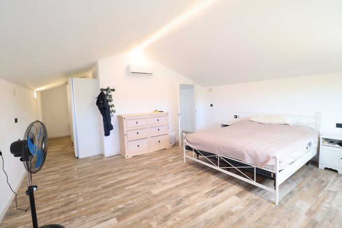 Image No.33-Villa de 7 chambres à vendre à Puerto Lumbreras